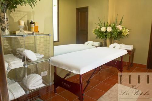 Hotel Los Portales