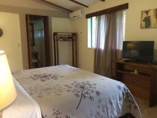 Xalli Beach Hotel