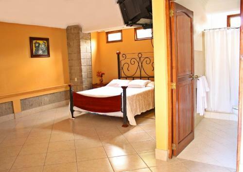 Hostal Hotel Las Orquideas San Ramon