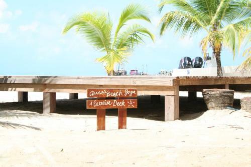 Arenas Beach Hotel
