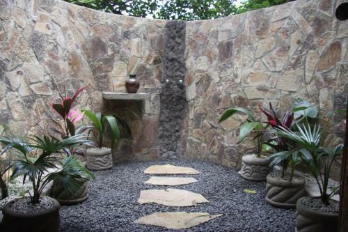 San Simian Lodge
