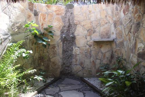 San Simian Lodge
