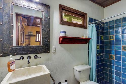Redonda Bay Cozy Casita