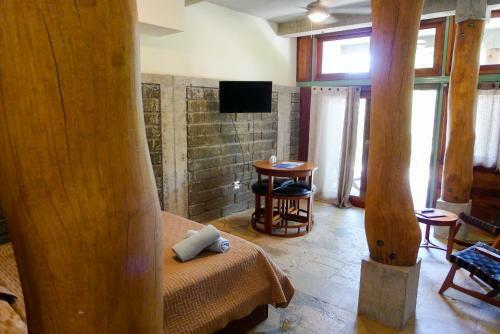 Apartamento Beautiful Studio Suite With Pool - Short Walk To Beach