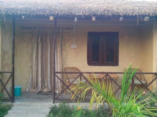 Hotel Bardia Kingfisher Resort