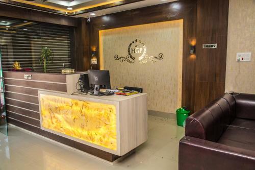 Hotel Gajur Palace