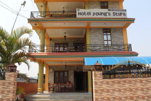 Hotel Young's Stupa