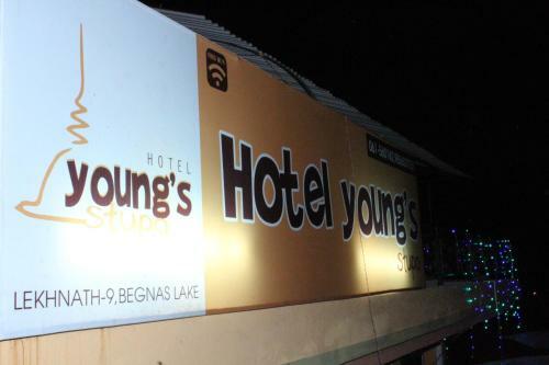 Hotel Young's Stupa