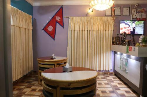 Hotel Young's Stupa