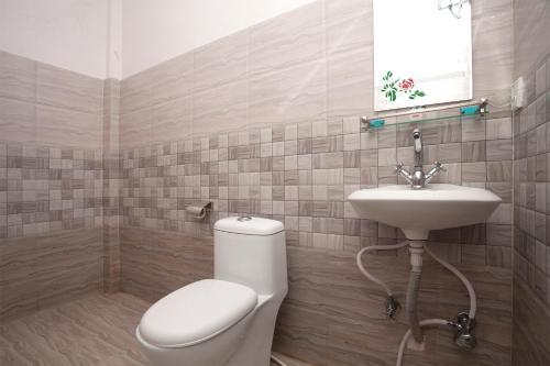 Oyo 483 Hotel Atithi Home