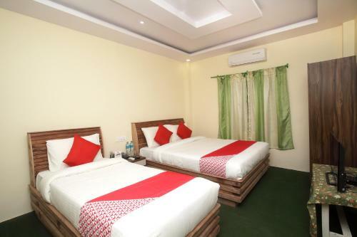 Hotel Samarth Bardia Adventure Resort