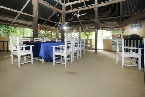 Hotel Samarth Bardia Adventure Resort