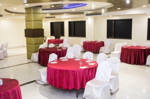 Hotel Kalptaru Lords Inn Nepalgunj
