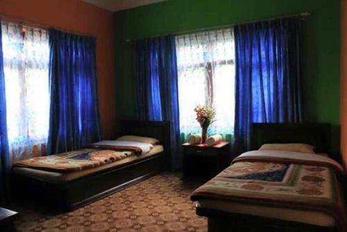 Hostal Pema Guest House