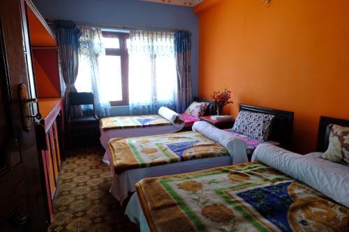 Hostal Pema Guest House