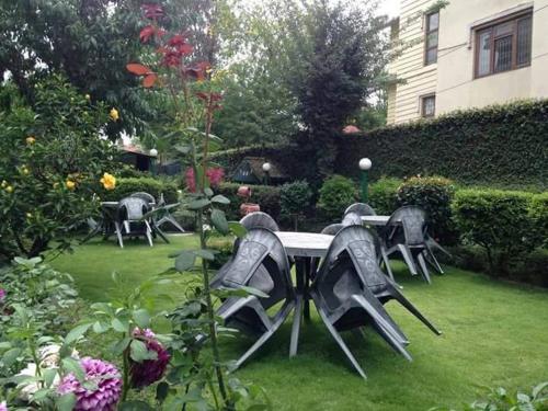 Hostal Pema Guest House