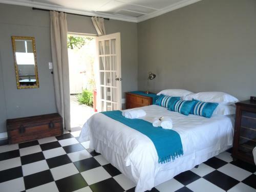 Hostal 1932 House Bed And Breakfast