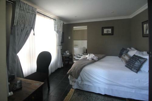 Hostal 1932 House Bed And Breakfast