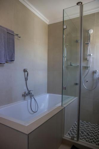 Apartamento The Waterfront Cottage F12