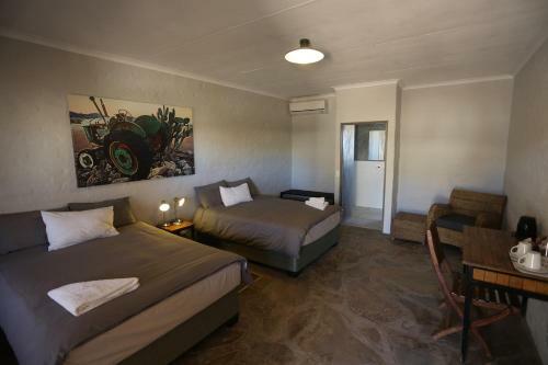 Solitaire Lodge