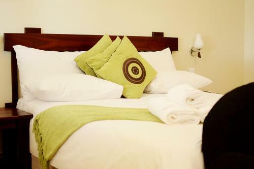 Hostal Mango Guest House