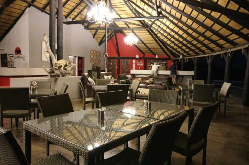 Uukwaluudhi Safari Lodge