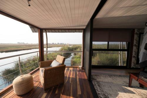 Apartamentos The Namushasha River Villa