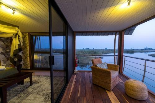 Apartamentos The Namushasha River Villa