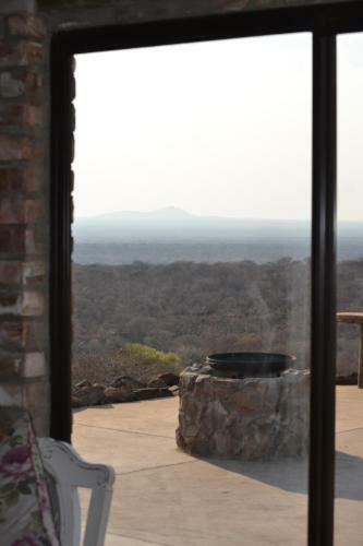 Tana Safaris Bush Camp