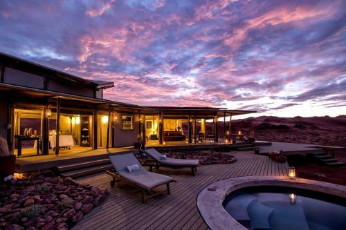 Dunes Lodge