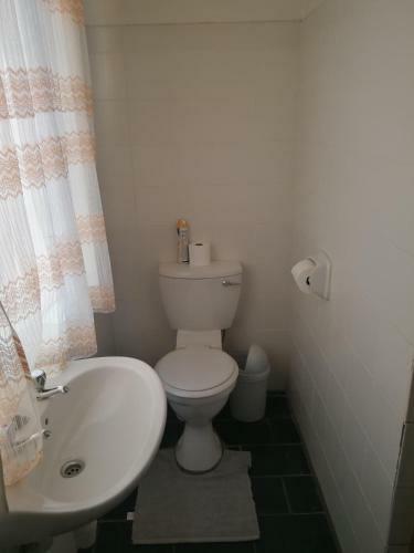 Hostal Kamelruhe Guest House & Camping