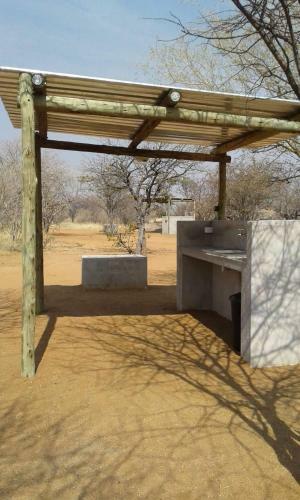 Blue Bushman Luxury Tented Lodge & Camping