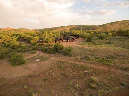Hobatere Lodge