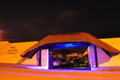 Hostal Obelix Guesthouse
