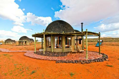 We Kebi Safari Lodge