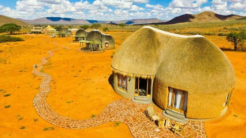 We Kebi Safari Lodge
