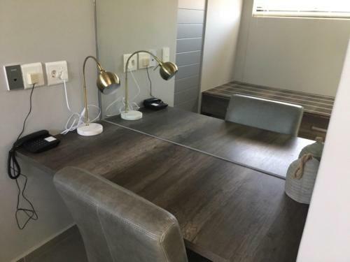 Apartment 32, Bay View Suites