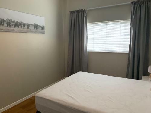 Stern Self Catering Apartments