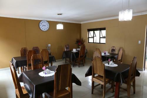 Hostal Pelican Guesthouse