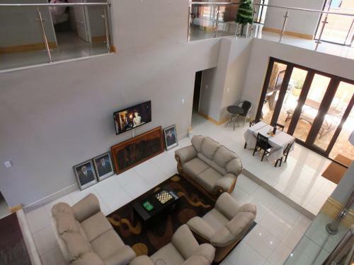 Hostal Royal Castle Guest House