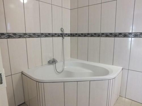 Hostal Royal Castle Guest House