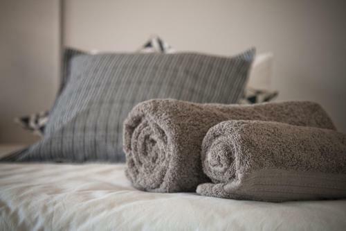 Sweet Thorn Retreat Airport Lodge