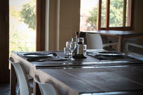 Sweet Thorn Retreat Airport Lodge