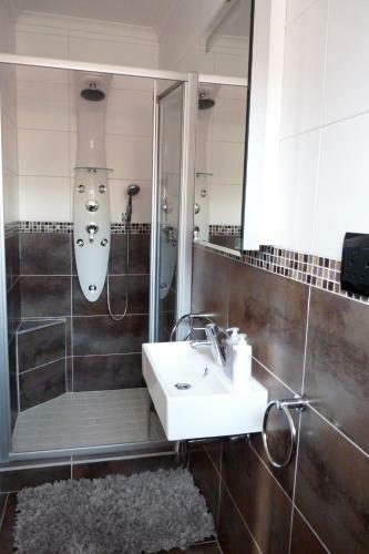 Apartamento Lovely Modern Garden Flat