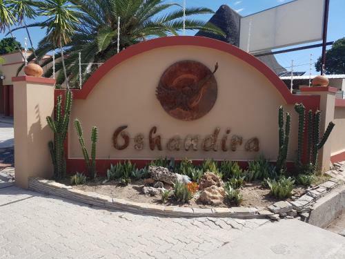 Oshandira Lodge