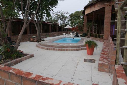 Oshandira Lodge