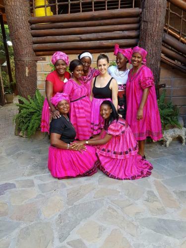 Oshandira Lodge