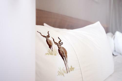 Hostal Dornhuegel Guest Farm