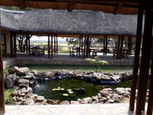 Kayova River Lodge