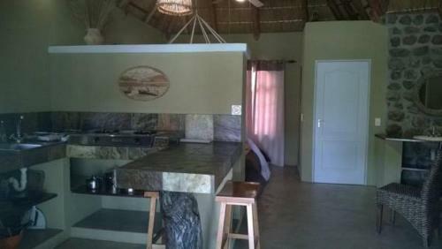 Mobola Lodge